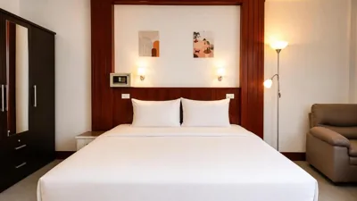 Deluxe met uitzicht op het zwembad — Rabbit Mansion Patong Hotel