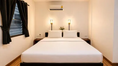 Premier kamer met terras — Rabbit Mansion Patong Hotel